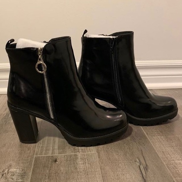 Nasty Gal, black heels - Picture 2 of 4